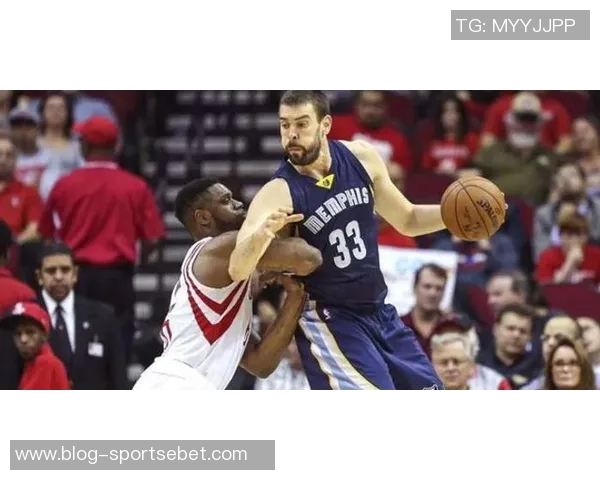 哈登表示本赛季仅打18场仍有机会调整球队状态争取最佳表现 哈登表示本赛季仅打18场仍有机会调整球队状态争取最佳表现