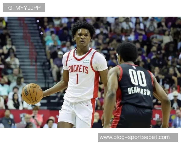 当伊森专注于比赛展现潜力休赛期合同价值将引发热议 当伊森专注于比赛展现潜力休赛期合同价值将引发热议